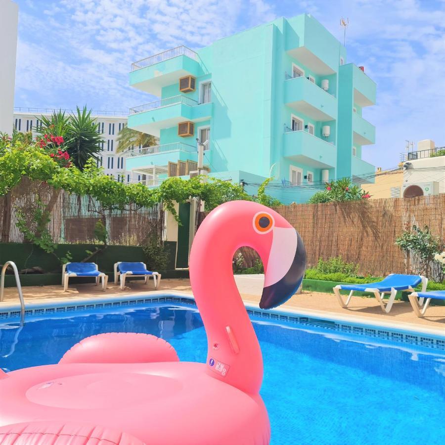 Tabbu Ibiza Apartments Playa d'en Bossa Dış mekan fotoğraf